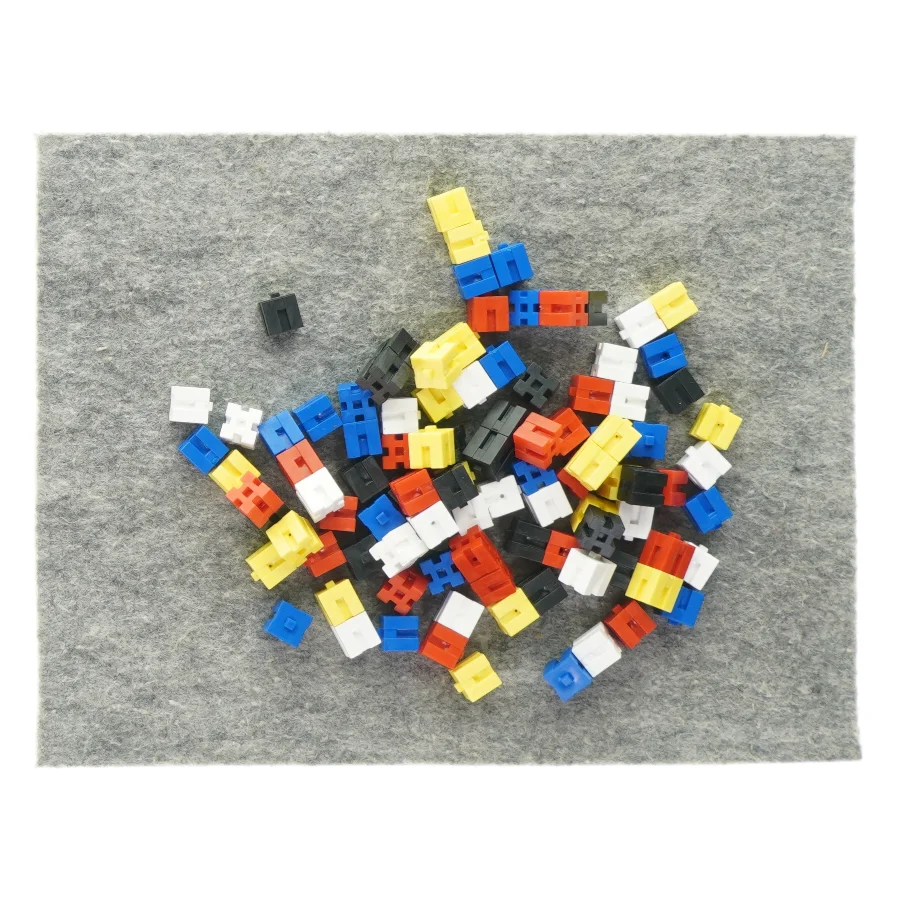 Legetøj (str. 2 x 2cm)