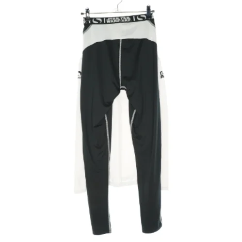 Kostumer & Udklædning (2 stk.) fra Ukendt (str. 158 cm) fra Ukendt (str. 158 cm)