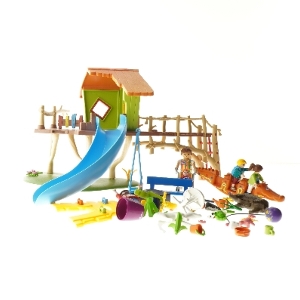 Playmobil legeplads med tilbehør (str. 21x36x27 cm)