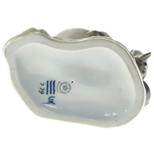 Porcelænsfigur af kvinde og kalv fra Royal Copenhagen (str. 16,5x16,5 cm)