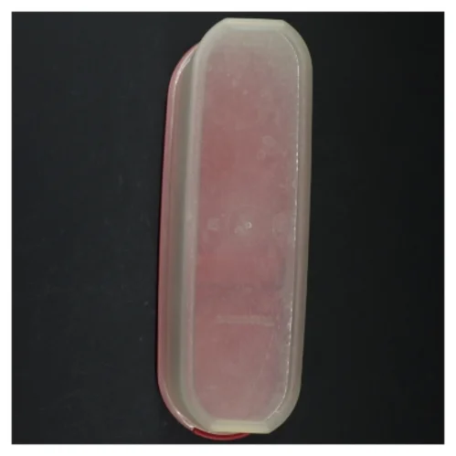 Se-let box fra Tupperware (str. 25 x. 7,5 cm)