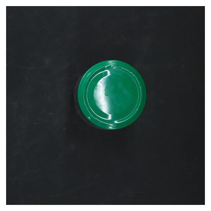 Glasbeholder med grøn låg (str. 10x6 cm)