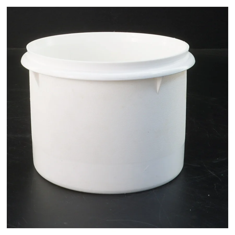 Tupperware opbevaringsboks med låg fra Tupperware (str. Ø 13 cm)