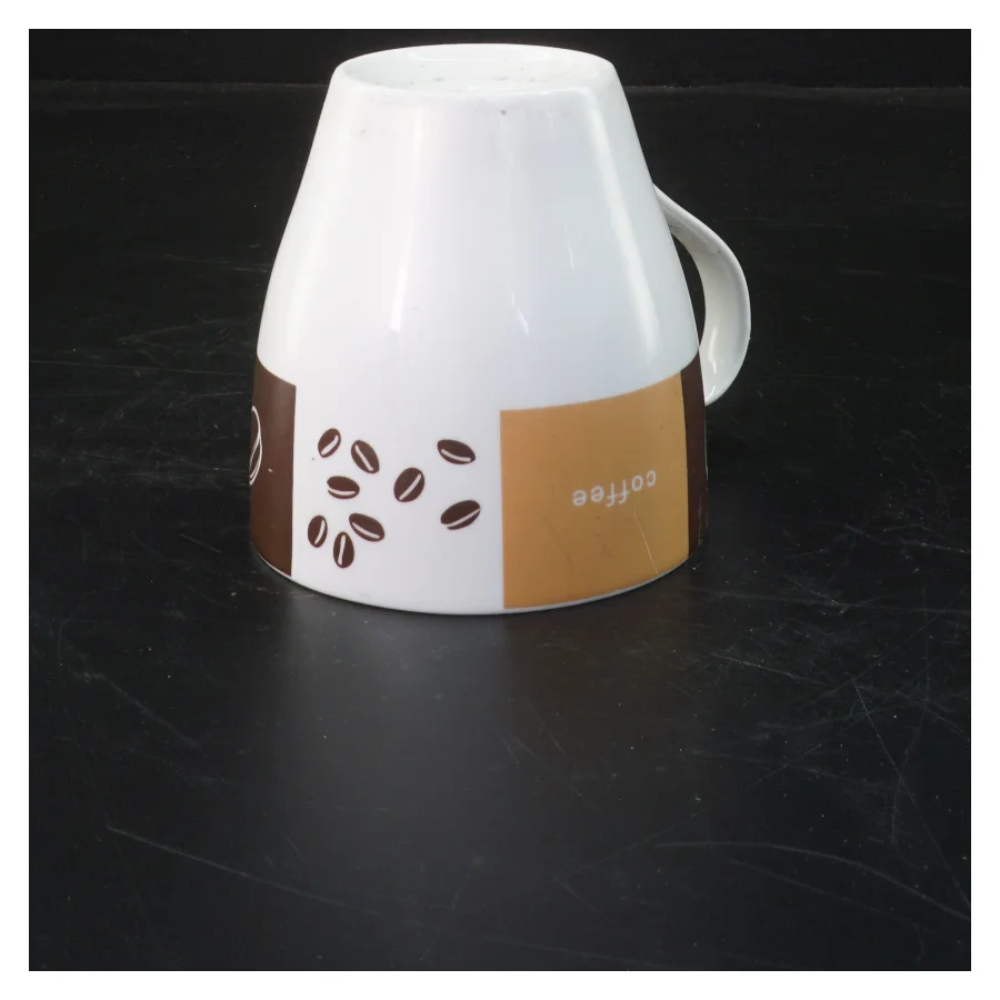 Sæt med kaffekrus (str. Ø 9 cm)