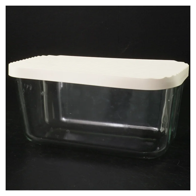 Opbevaringsbeholder med låg fra IKEA (str. 21 x. 12 cm)