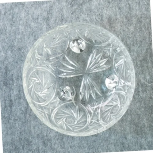 Skål i krystal (str. 16 x 7 cm)