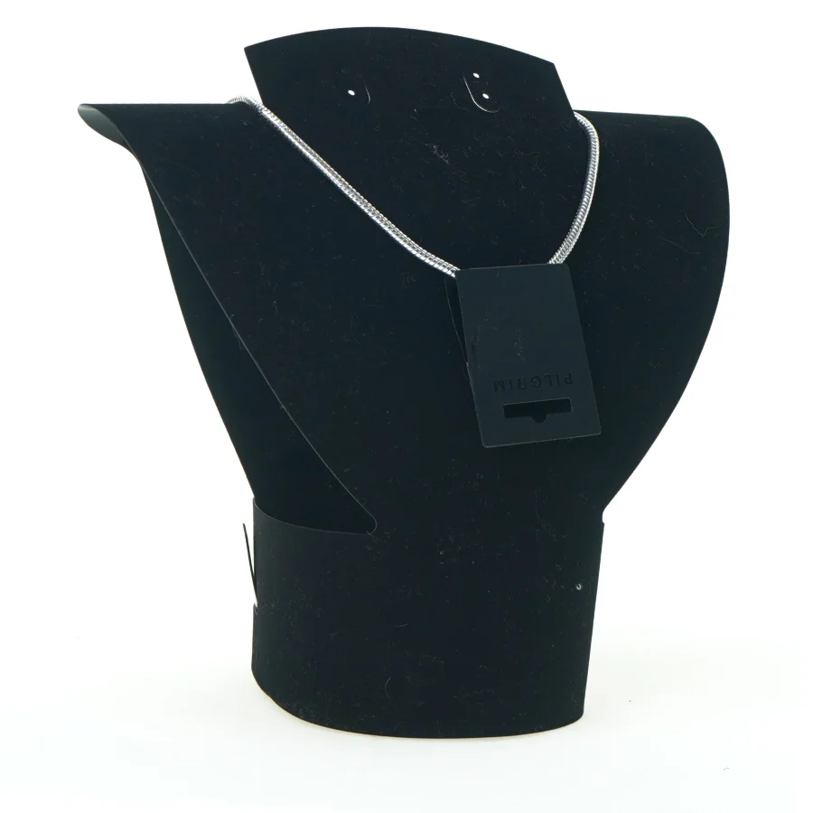 Halskæde fra Pilgrim (str. 23 cm)