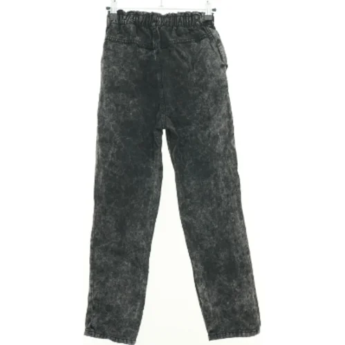 Jeans fra H&M (str. 152 cm)