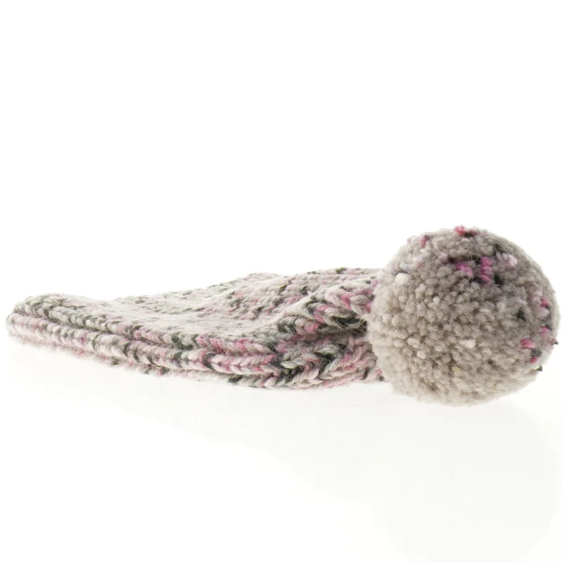 Strikket hue med pompon (str. 27 x 18 cm)