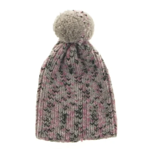 Strikket hue med pompon (str. 27 x 18 cm)