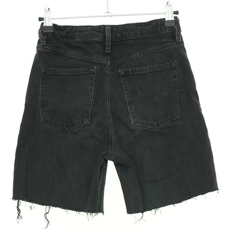 Shorts fra H&M (str. 146 cm)
