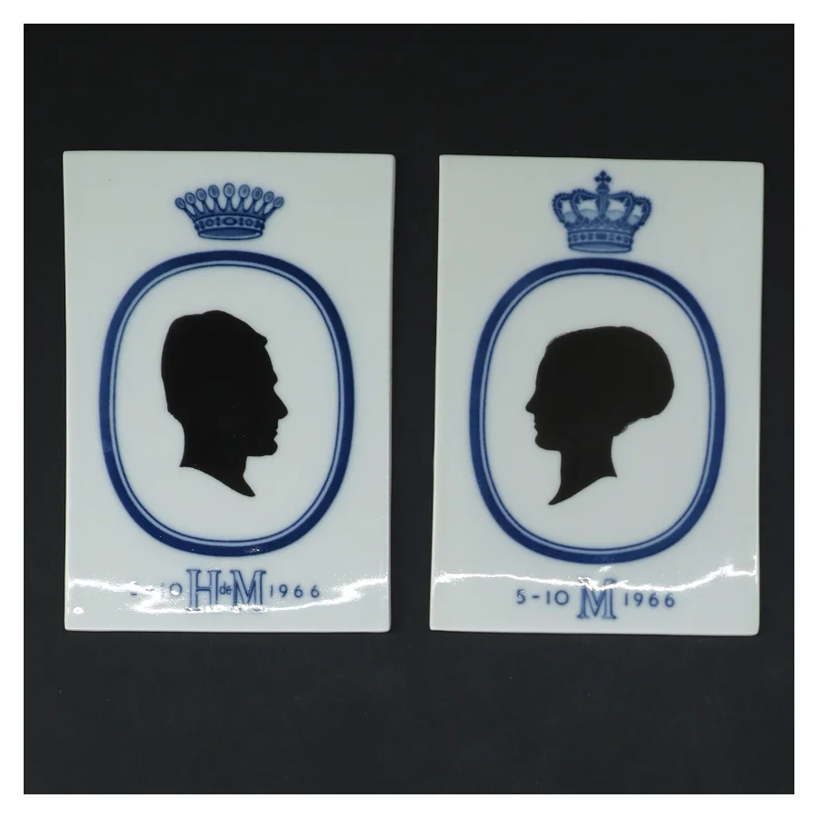  Dronning Margrethe og Prins Henrik platter fra Royal Copenhagen (str. 13x9 cm)
