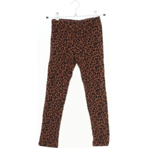 Leopardmønstrede leggings fra H&M (str. 128)