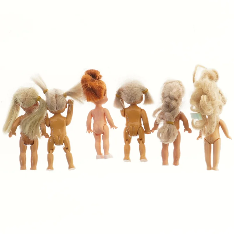 Samling af små dukker fra Barbie (str. 12 cm)