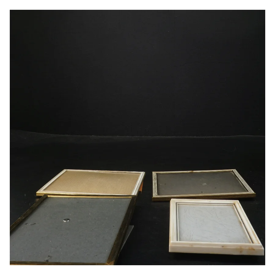 Rammer i forskellige størrelser (str. 18x13&15x12,5&15x12,5&13x9 cm)