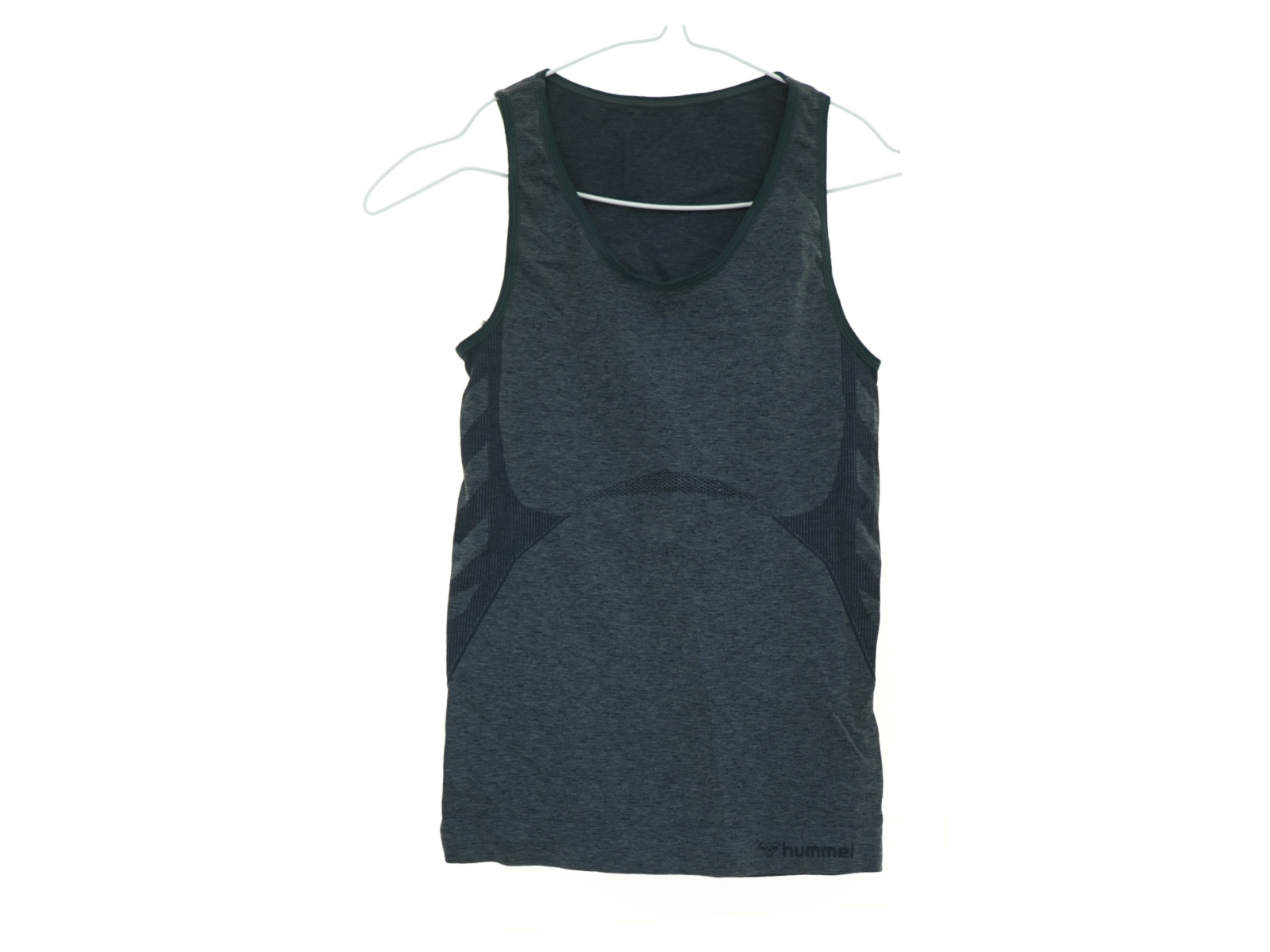 Top fra Hummel (str. 164 cm)