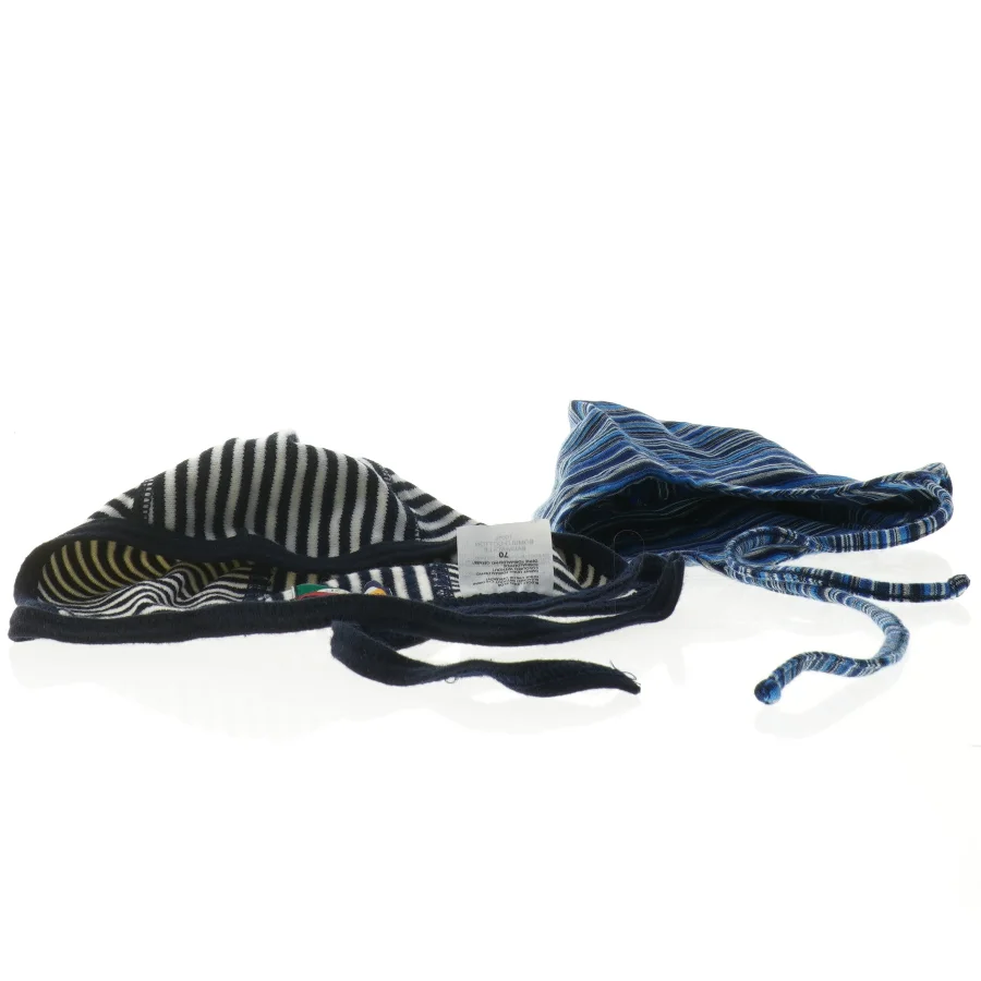 Babyhuer fra Joha (str. 17 cm bred)