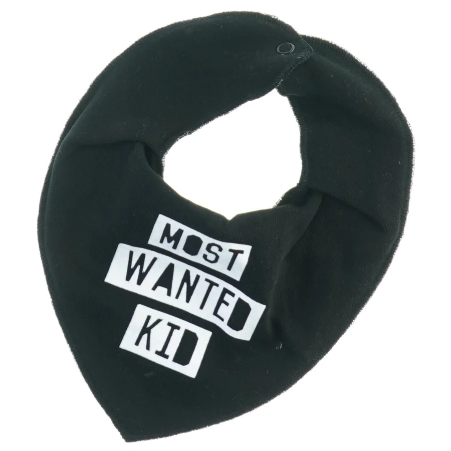 Sort savlesmæk til børn med 'MOST WANTED KID' print (str. One size)