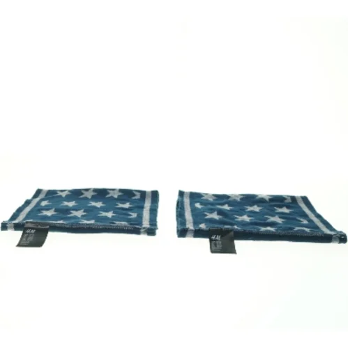 Håndklæder med stjernemønster fra H&M (str. 24 x 33 cm)