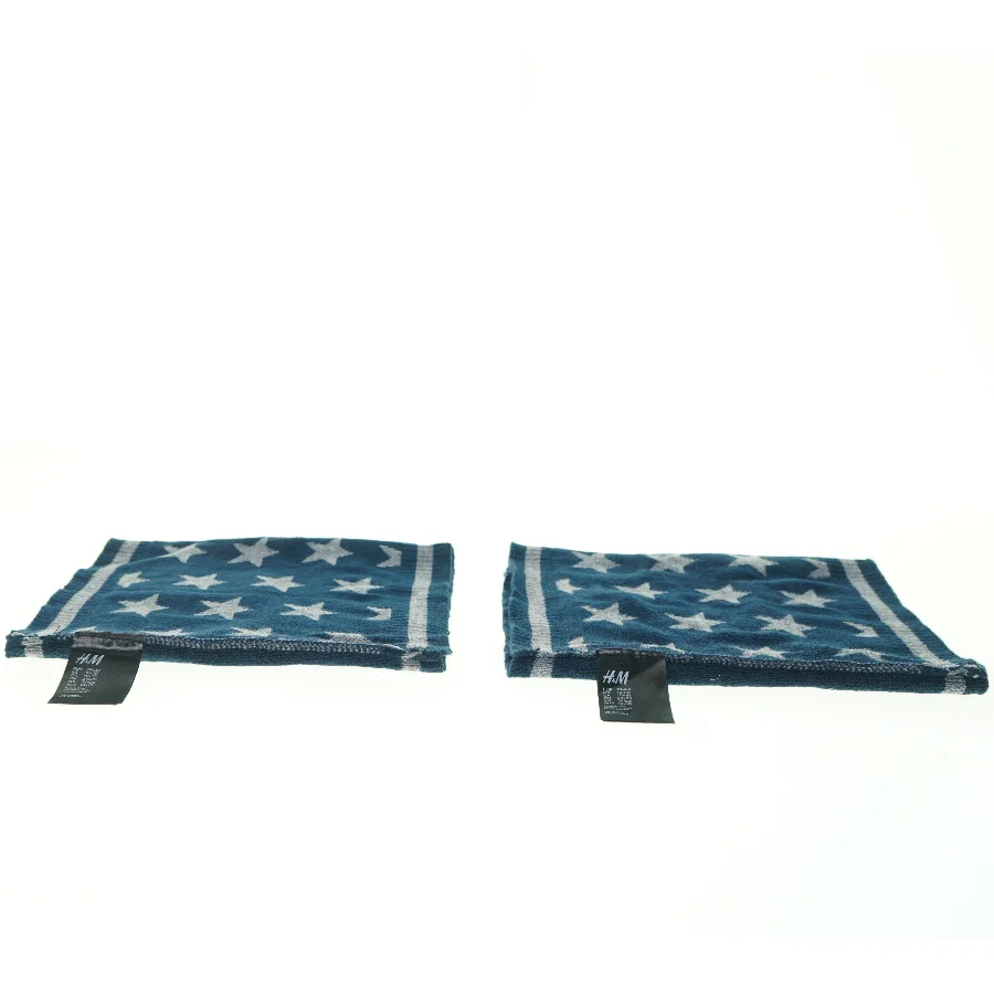 Håndklæder med stjernemønster fra H&M (str. 24 x 33 cm)
