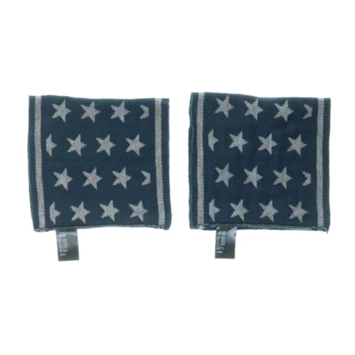 Håndklæder med stjernemønster fra H&M (str. 24 x 33 cm)