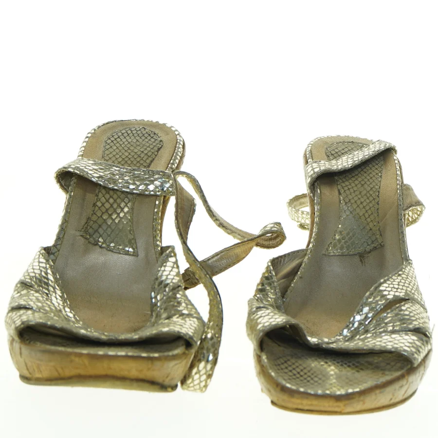 Guld sandaler med slangeskindslook (str. 37)