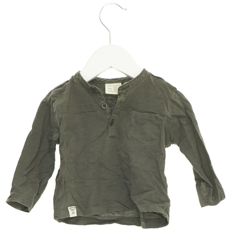 Bluse fra Zara (str. 68 cm)