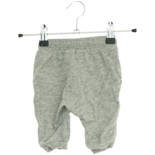 Sweatpants fra H&M (str. 56 cm)