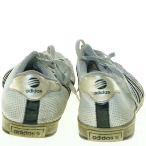 Adidas sneakers fra Adidas (str. 38)