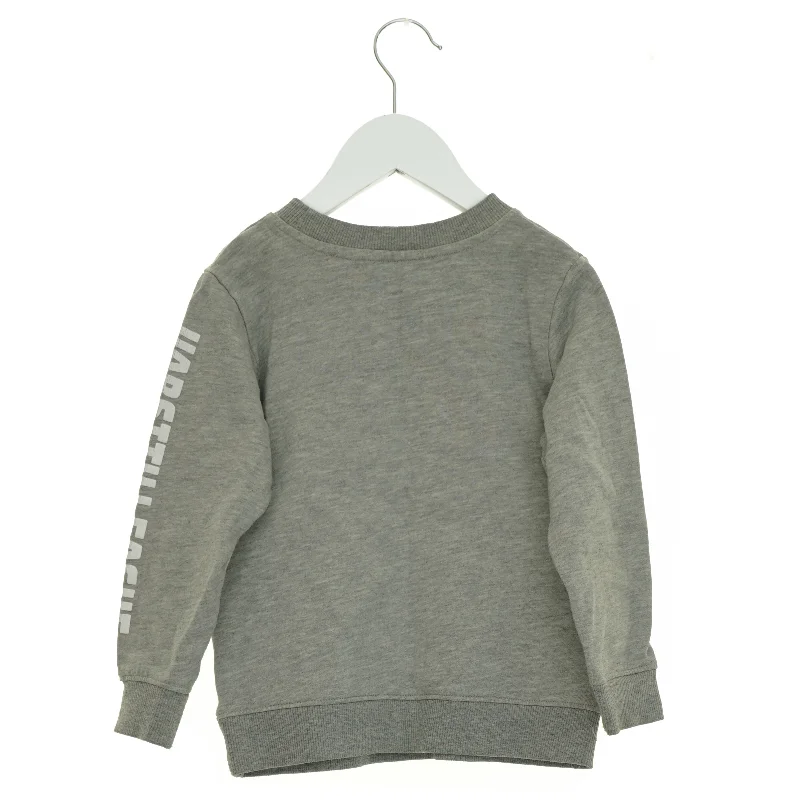 Sweatshirt fra H&M (str. 116 cm)