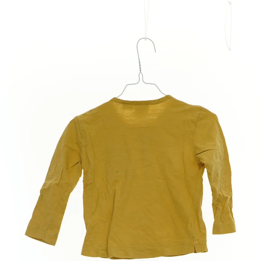Bluse fra Zara (str. 92 cm)