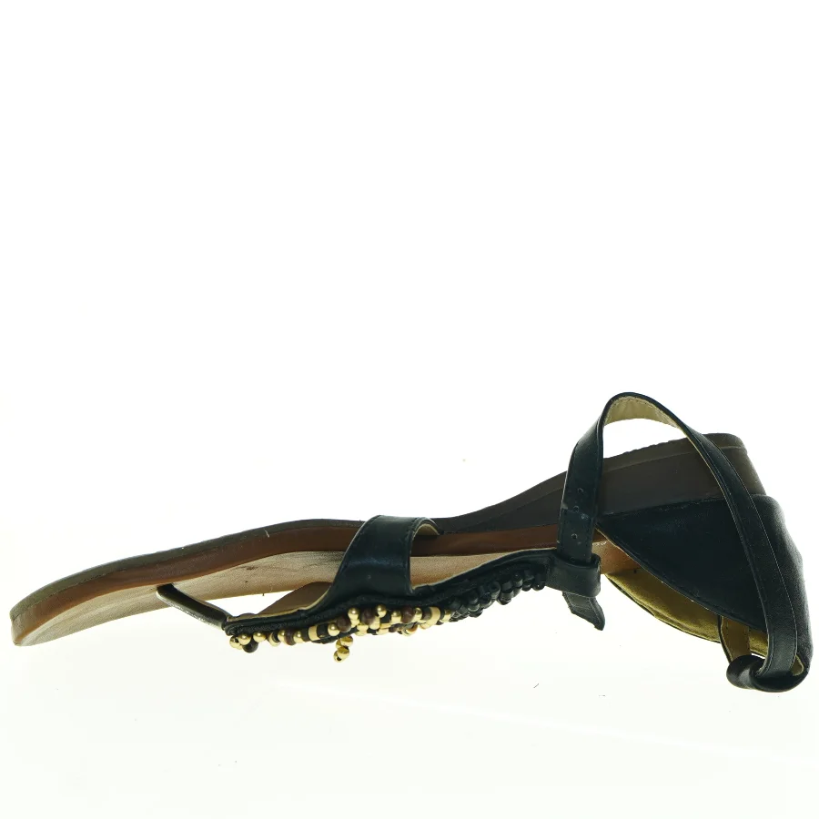 Sorte sandaler med perledetaljer (str. 39)