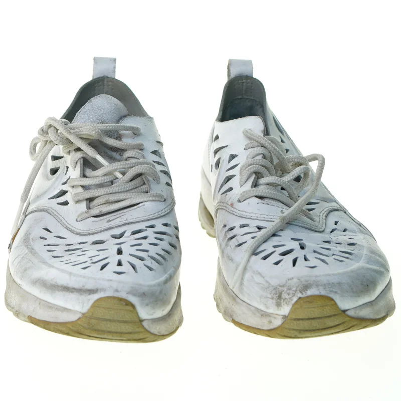 Sko fra Nike (str. 37,5)