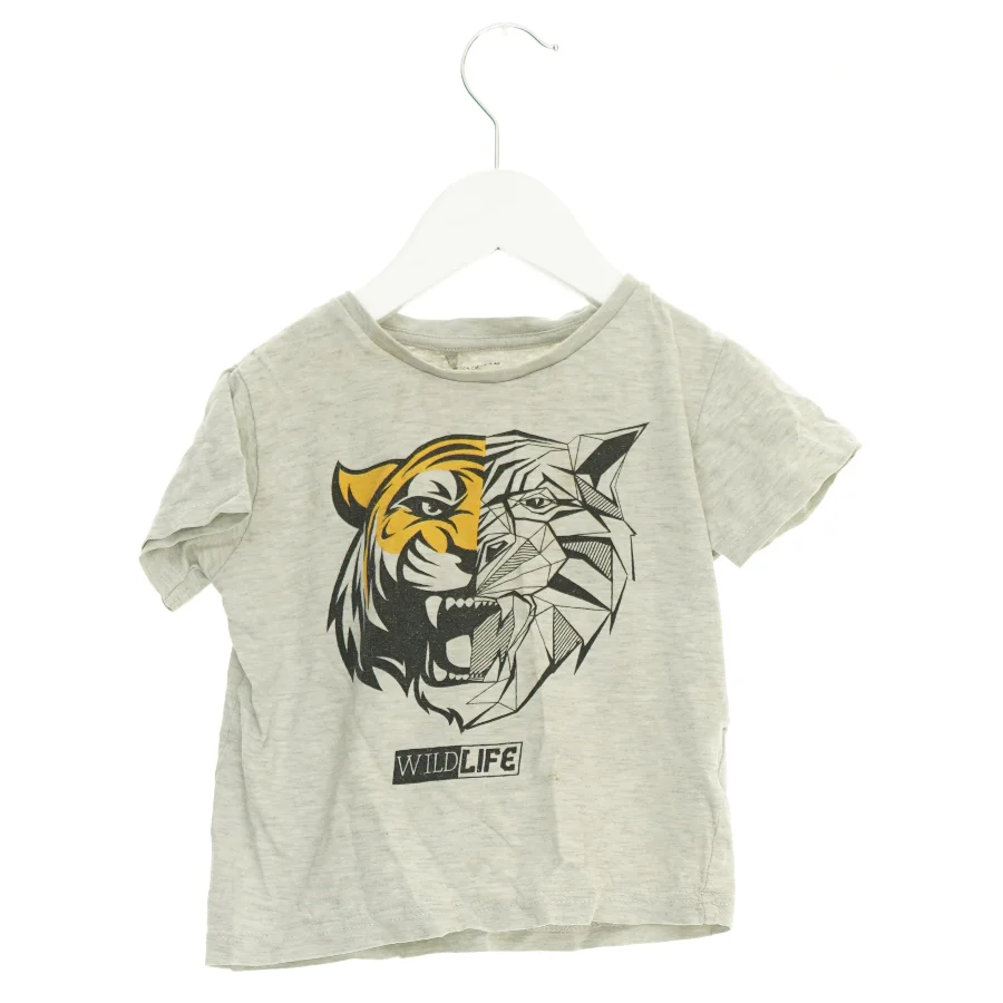 T-Shirt fra VRS (str. 104 cm)