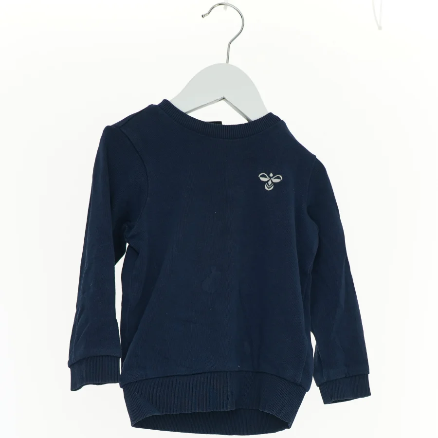 Bluse fra Hummel (str. 92 cm)