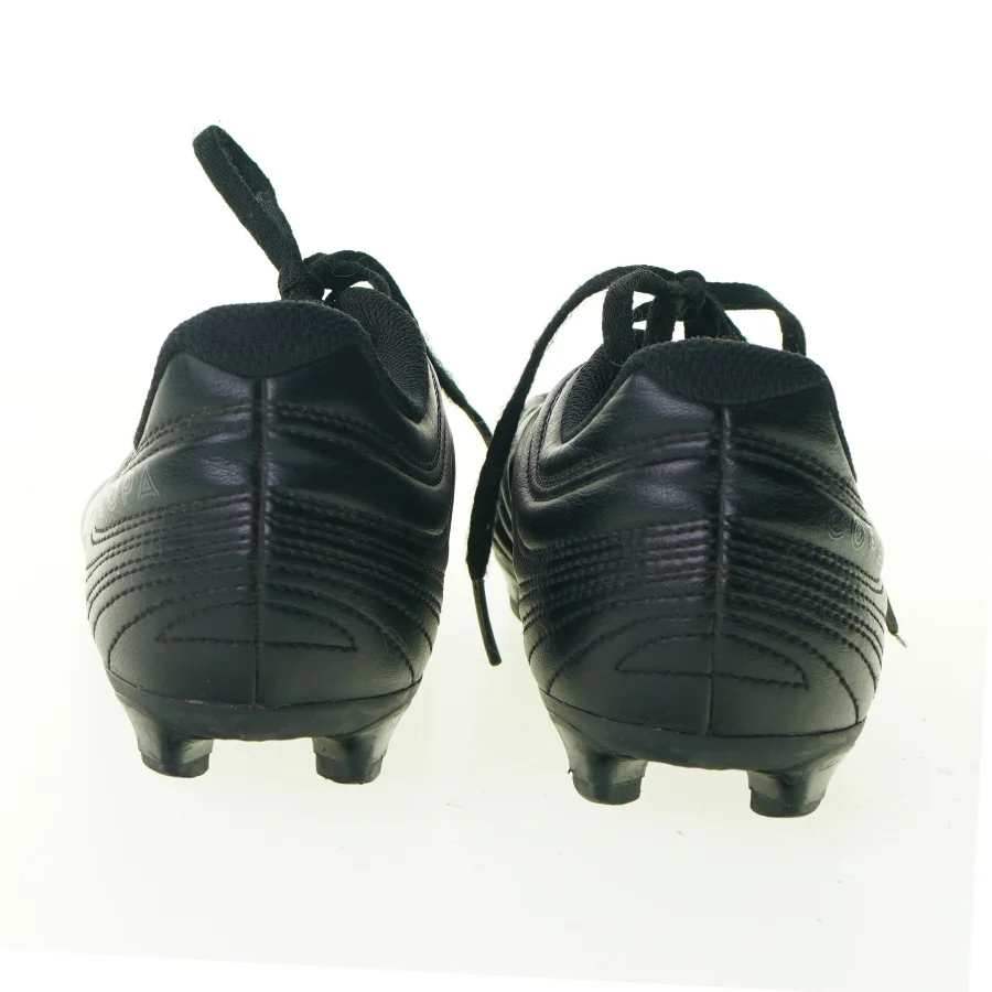 Fodboldstøvler fra Adidas (str. 38)