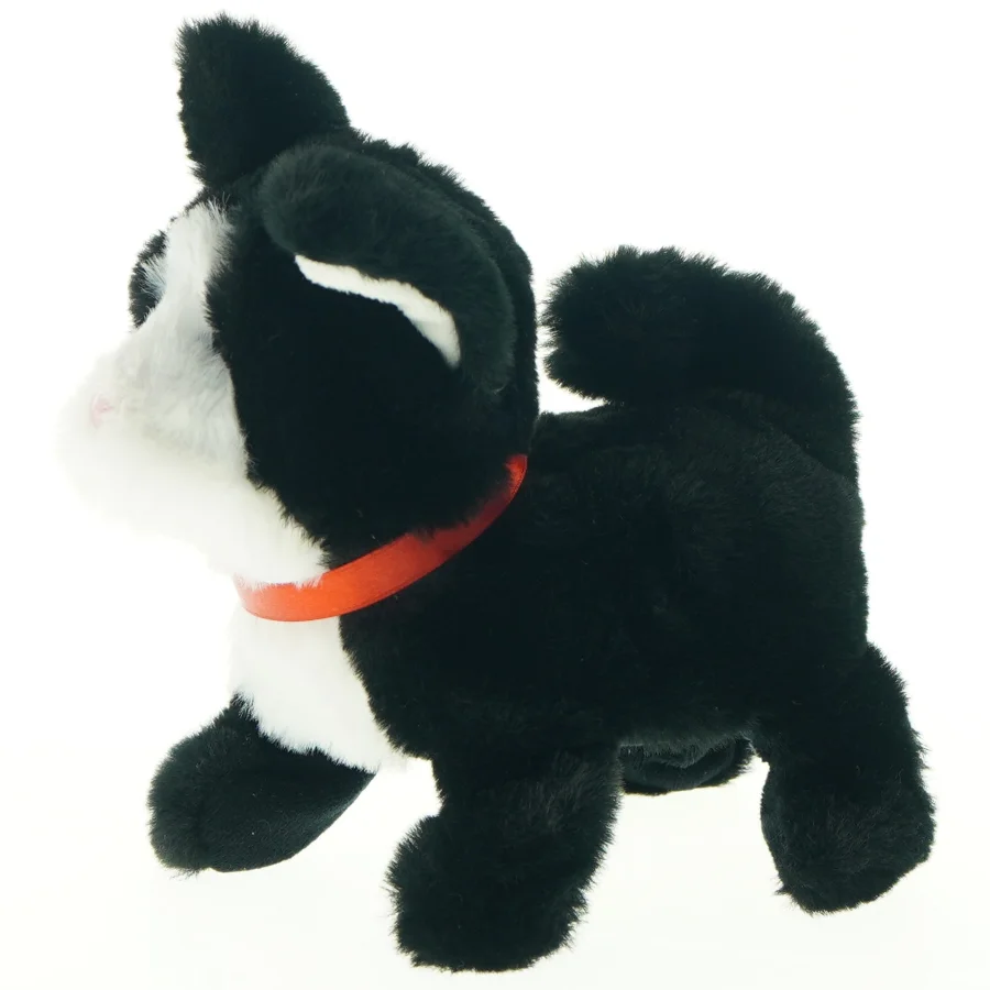 Sort-hvid tøjkat med rødt halsbånd fra Happy Pets (str. Mængde. 19 cm)