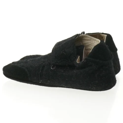 Hjemnesko, Brugte sorte En Fant hjemmesko fra En Fant (str. 26)