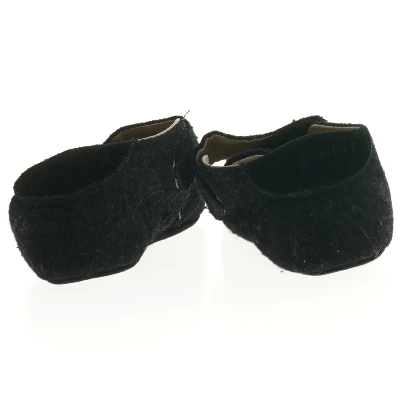 Hjemnesko, Brugte sorte En Fant hjemmesko fra En Fant (str. 26)