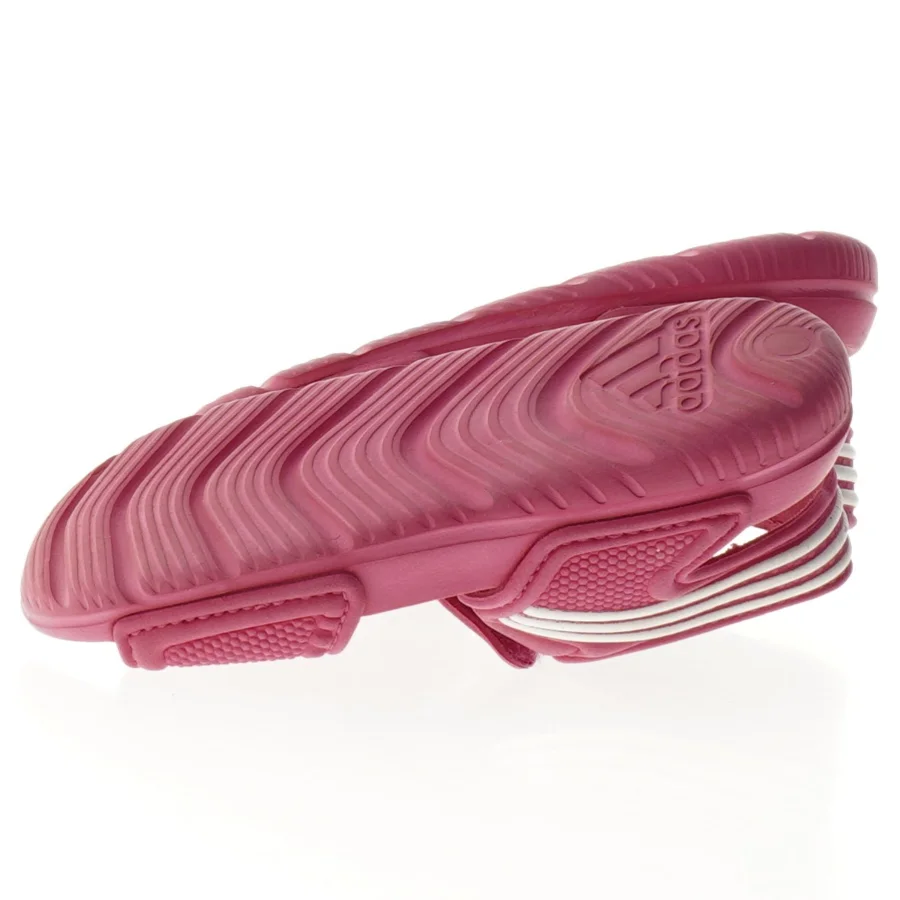 badesandaler fra Adidas (str. 25)