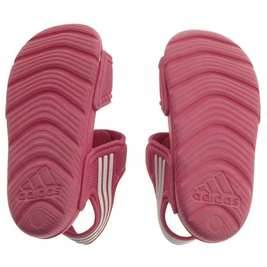 badesandaler fra Adidas (str. 25)