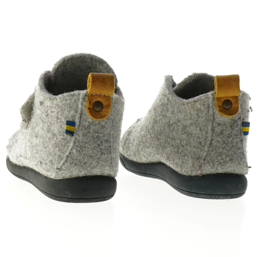 Filtede hjemmesko fra Kavat (str. 23)