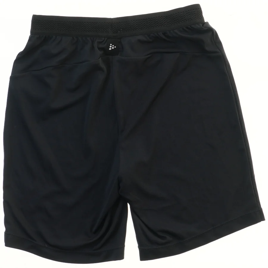 Sportshorts fra Craft (str. 152)