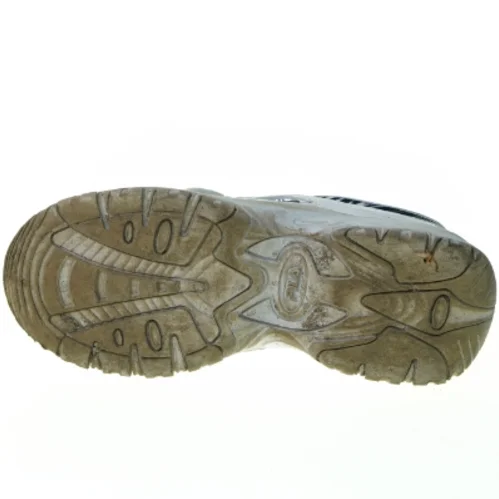 Sko fra Fila (str. 37)