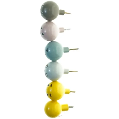 Knager / greb i træ med dyremotiver