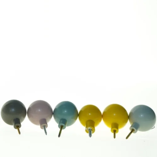 Knager / greb i træ med dyremotiver