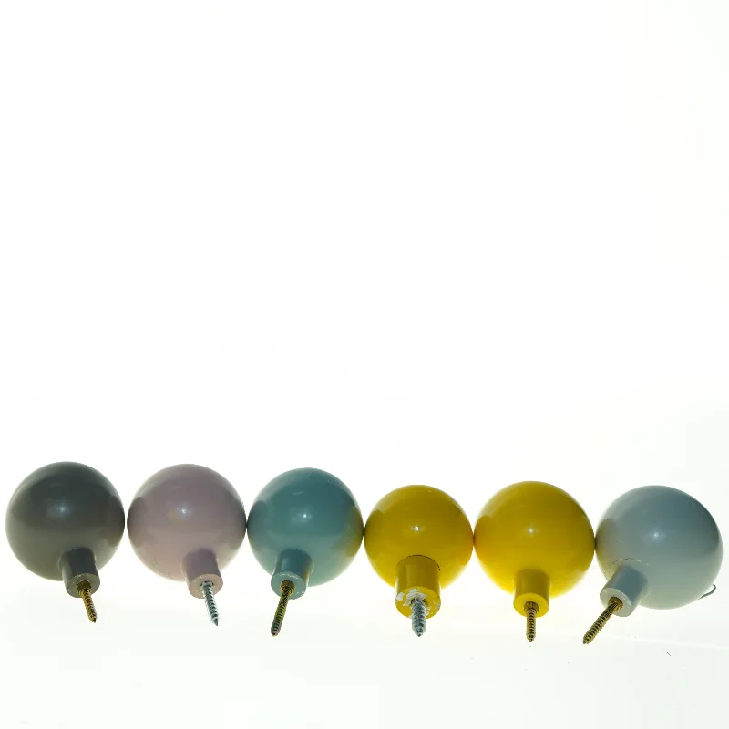 Knager / greb i træ med dyremotiver