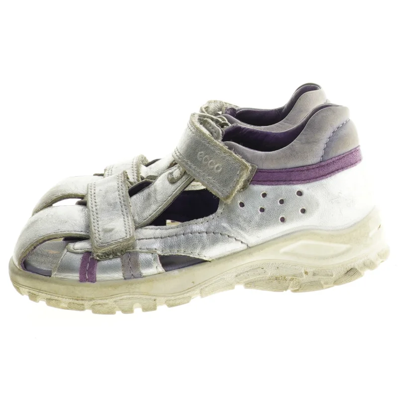 Sølvfarvede børnesandaler fra Ecco (str. 25)