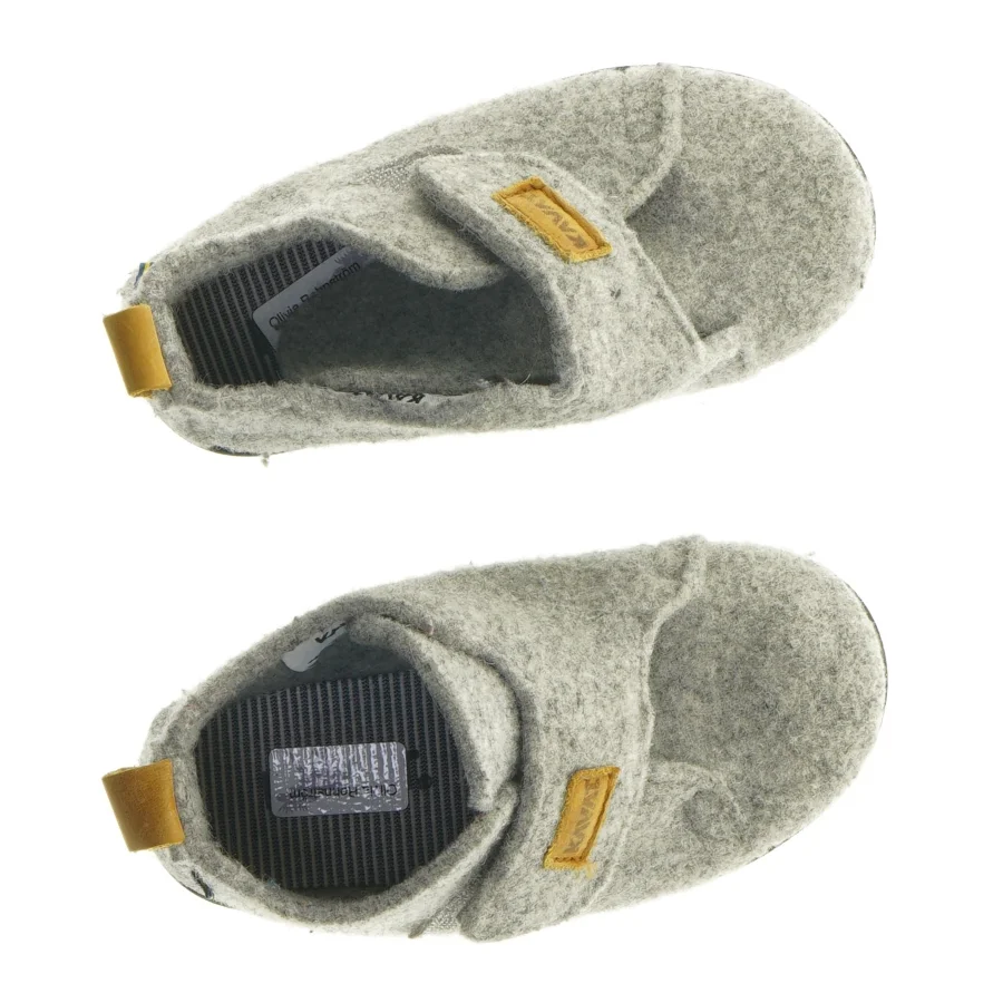 Filt hjemmesko fra Kavat (str. 24)