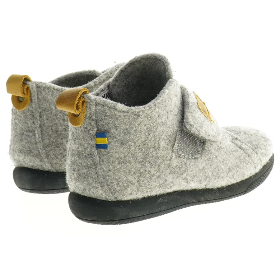 Filt hjemmesko fra Kavat (str. 24)